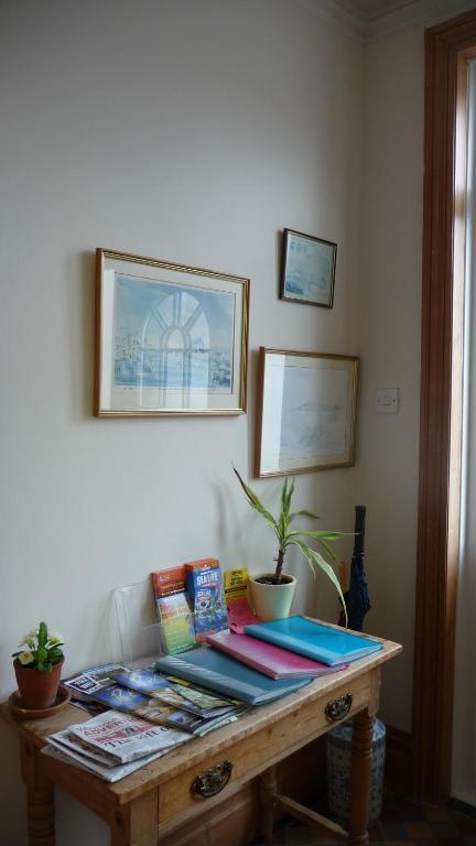 Greenwood Guest House, Уеймут Екстериор снимка